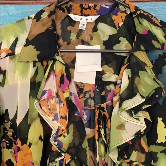 NWT Cabi Tie Front Top Kimono Blouse Cardigan Size XS Dark Floral Sheer - Picture 4 of 12